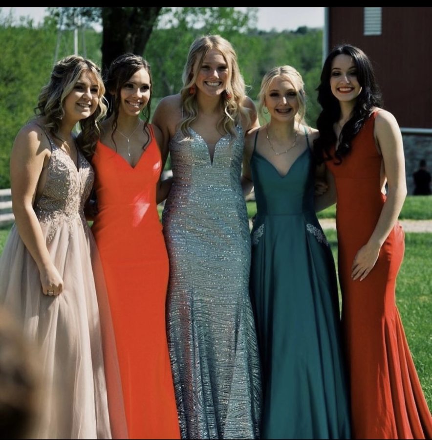 The Great Debate: Should Sophomores Go to Prom?